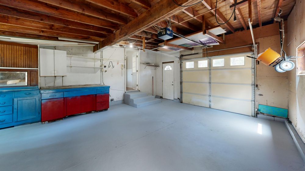 Flake floors